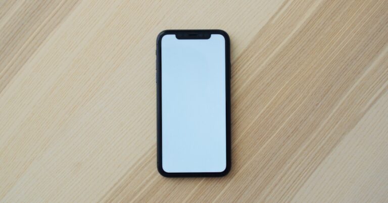 How to Use the Hindi Keyboard on an iPhone?