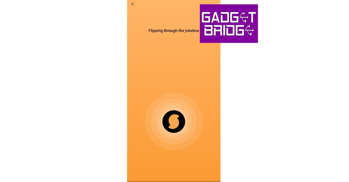Step 4: Bring your phone closer to the song playing near you. You can also sing or hum a song to identify it.