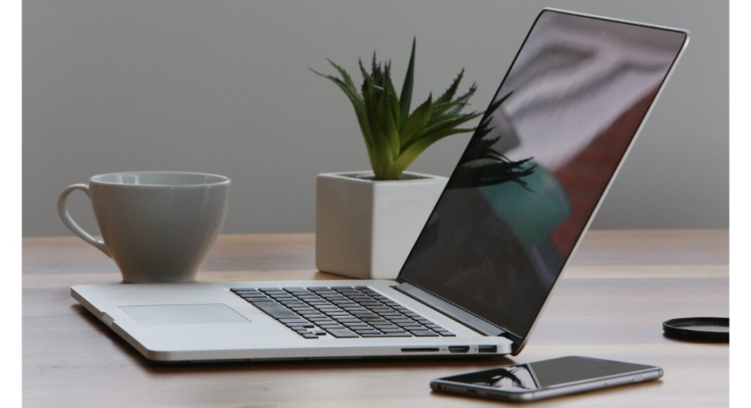 Global PC shipments fell 7.6% YoY in Q3 2023: Report