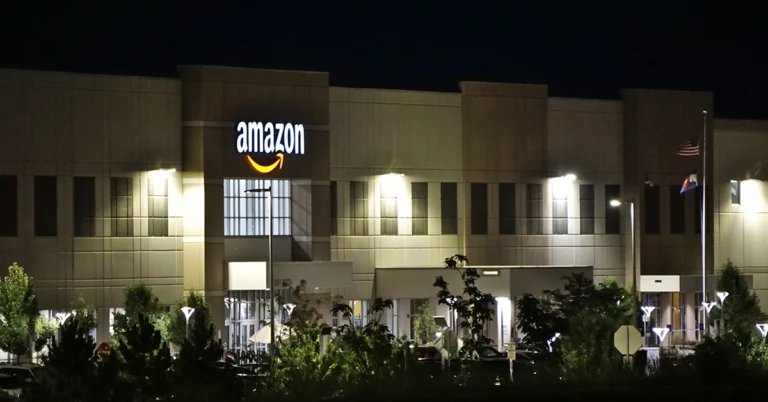 Meta collaborates with Amazon to allow shopping on Facebook and Instagram