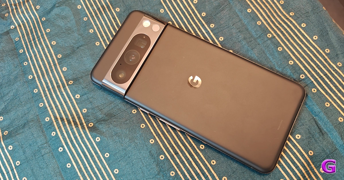 Google Pixel 8 Pro Review: Design and Display