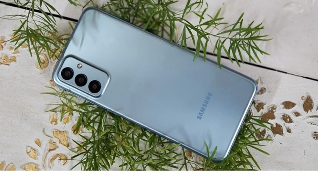 Best smartphones to buy under Rs 15,000 