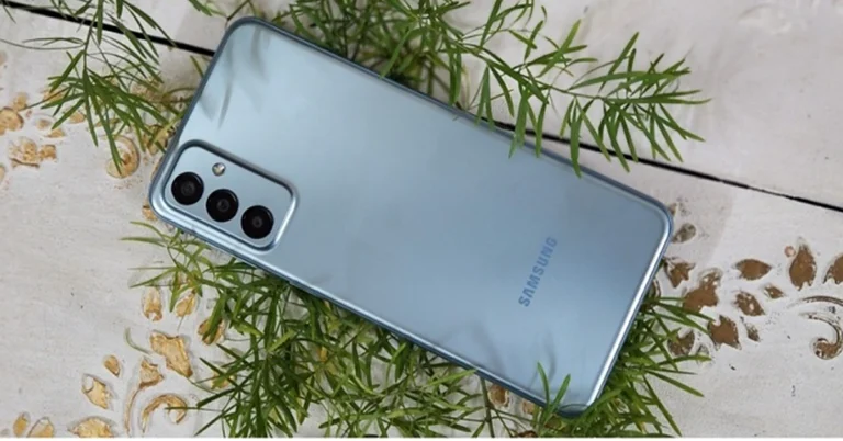 Best smartphones to buy under Rs 15,000 