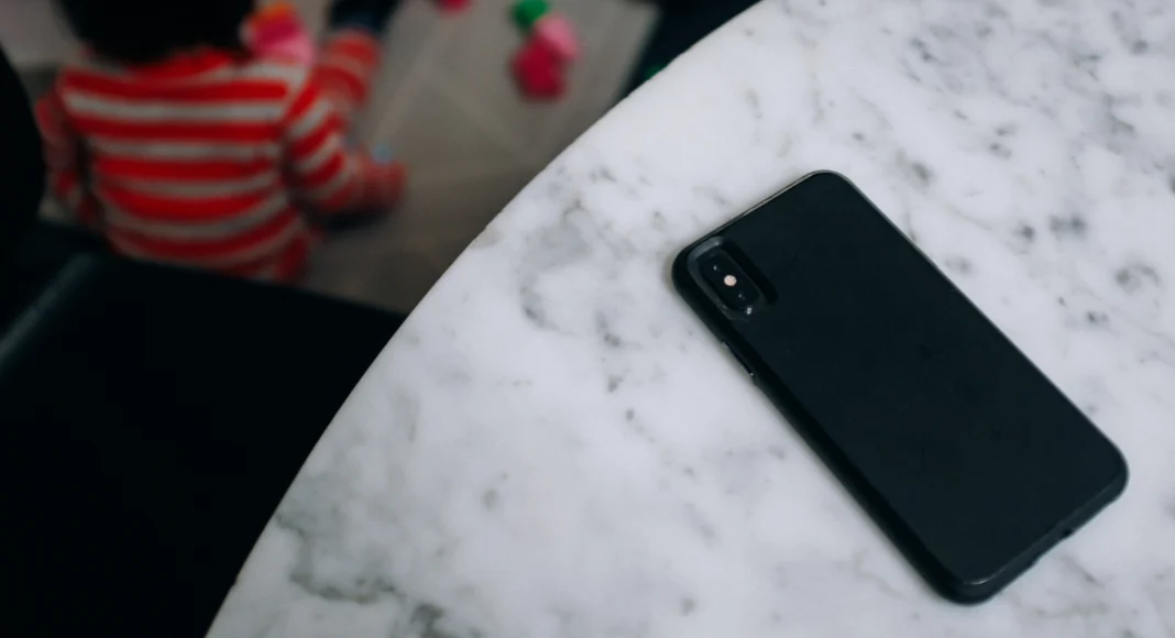 How to use your iPhone as a magnifier?