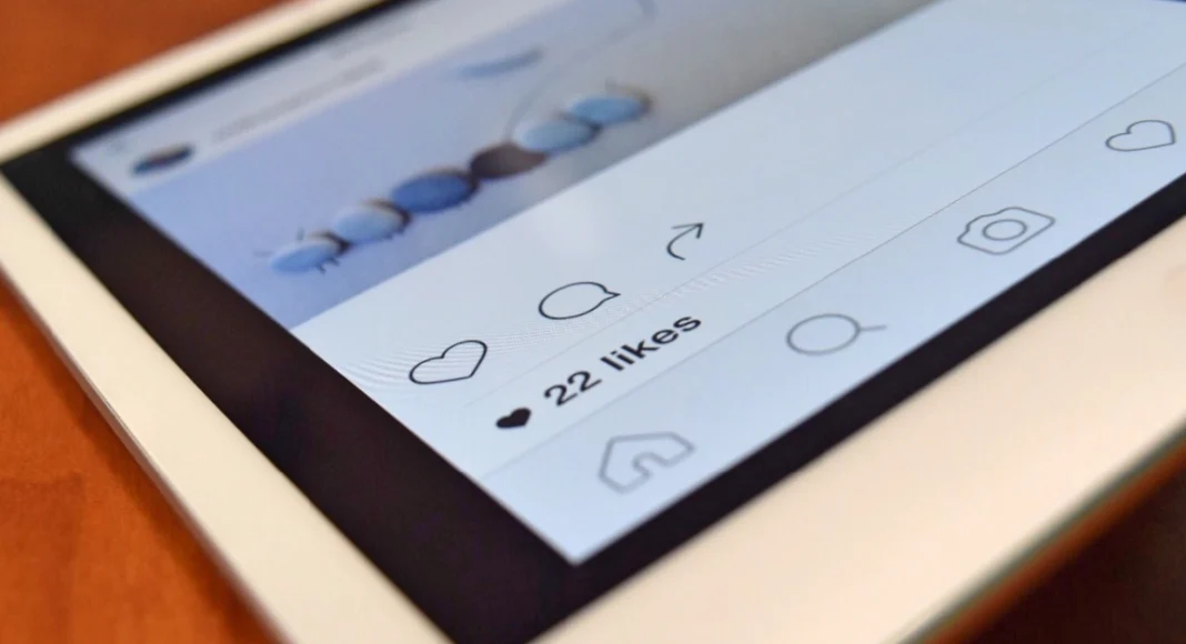 Instagram testing Flipside feature allowing users to set a private Insta page