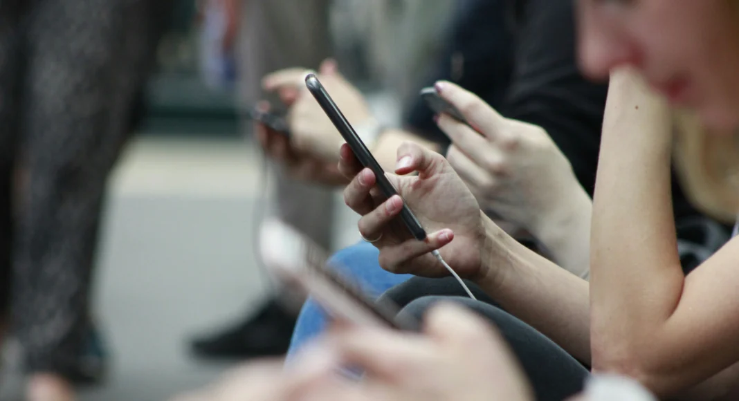 How to find your phone number on Android: Top 3 ways