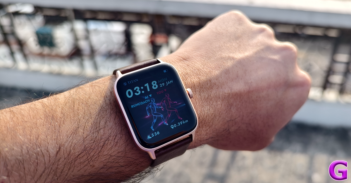 Titan Traveller Smartwatch Review: Design and Display