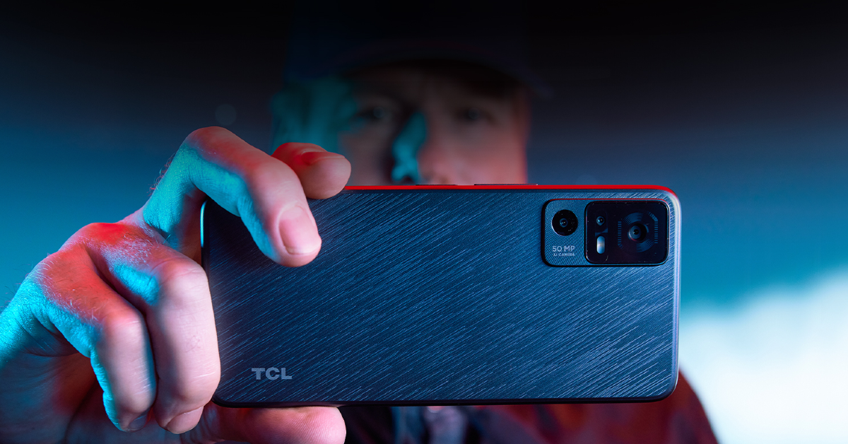 TCL 40 X 5G Top 10 smartphones under $250 in USA