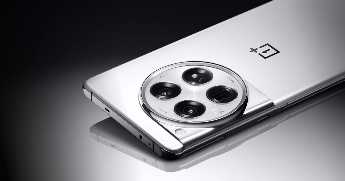 OnePlus 12 Glacial White debuts in India