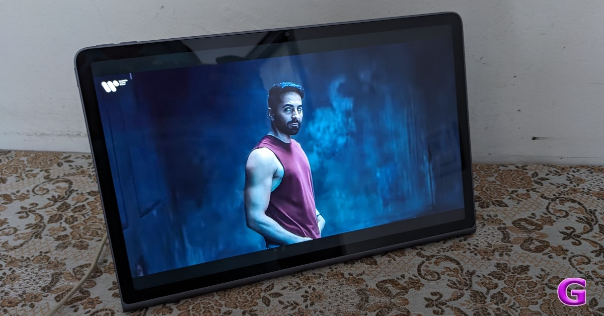 Lenovo Tab Plus Review: Design and Display