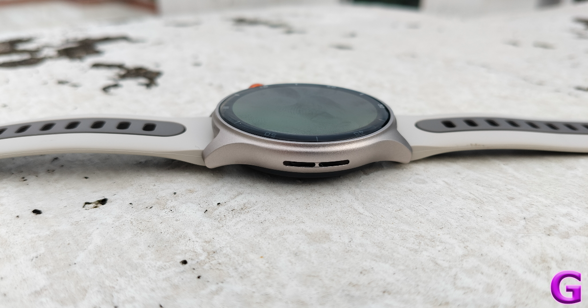Titan Celestor Review: Design and Display