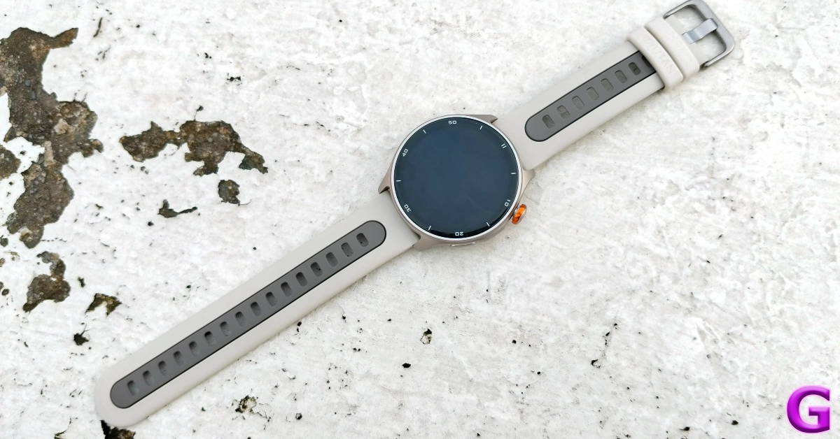 Titan Celestor Review: Design and Display