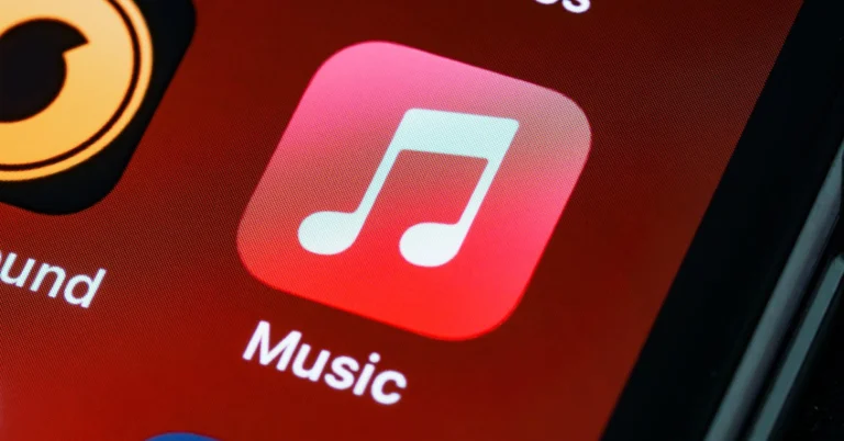Airtel and Apple comes together to provide exclusive Apple TV+ and Apple Music offers in India