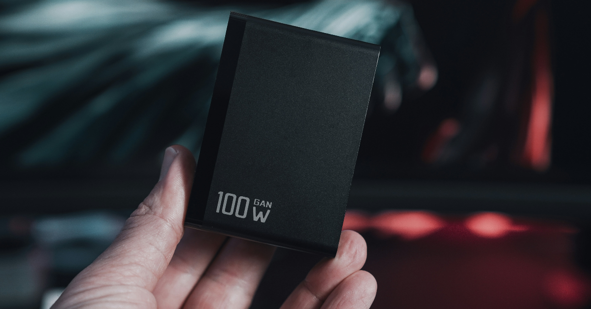 Best fast chargers for android smartphones in India (2024)