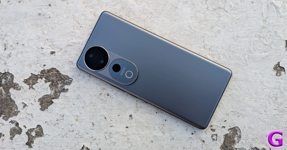 Vivo T3 Ultra Review: A reliable performer Top 10 Smartphones under Rs 30,000 (April 2025)