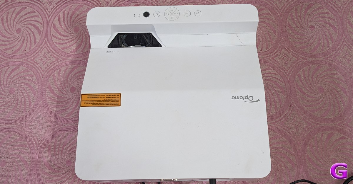 Optoma AZH430UST Ultra Short Throw Laser Projector Review: Design