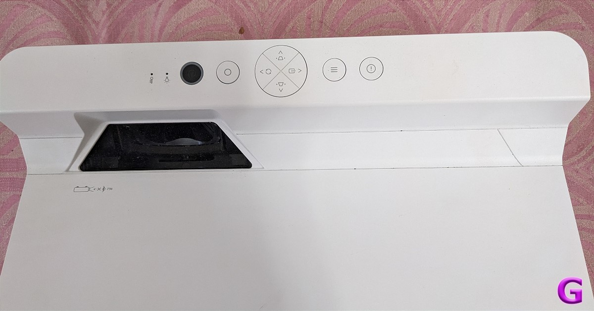 Optoma AZH430UST Ultra Short Throw Laser Projector Review: Design