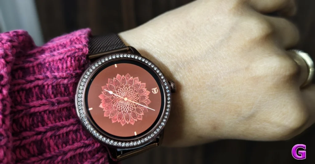 Titan Valerie Review: Design
