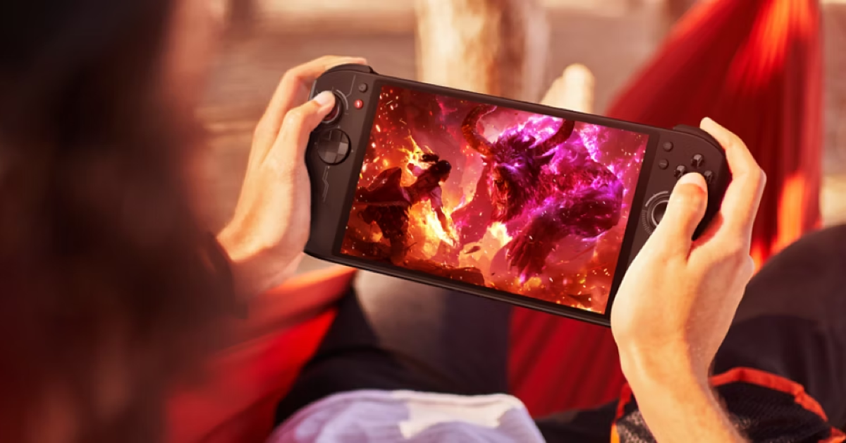 Acer announced Nitro Blaze 8 and Nitro Blaze 11 handheld gaming devices; Acer Nitro mobile controller also introduced