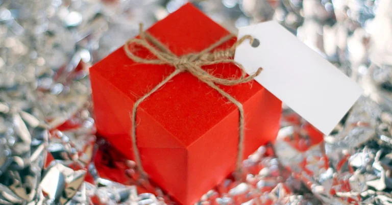 Valentine’s Day 2025: Top tech gifts for him and her