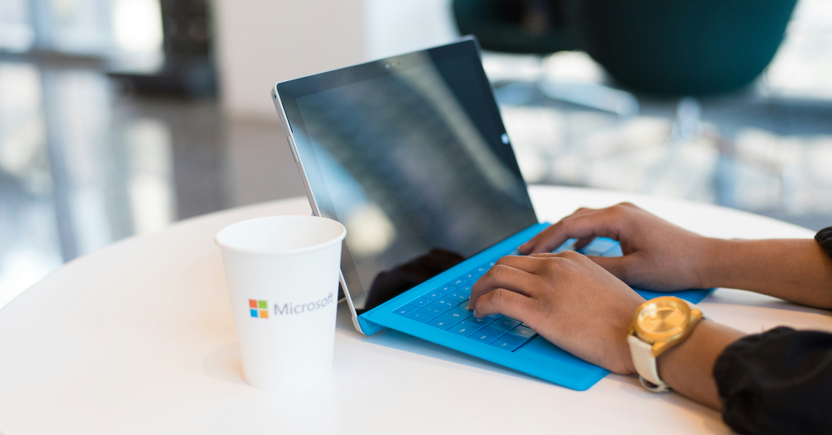 Top 5 Ways to Enable Dark Mode in Notepad on Windows 10/11?