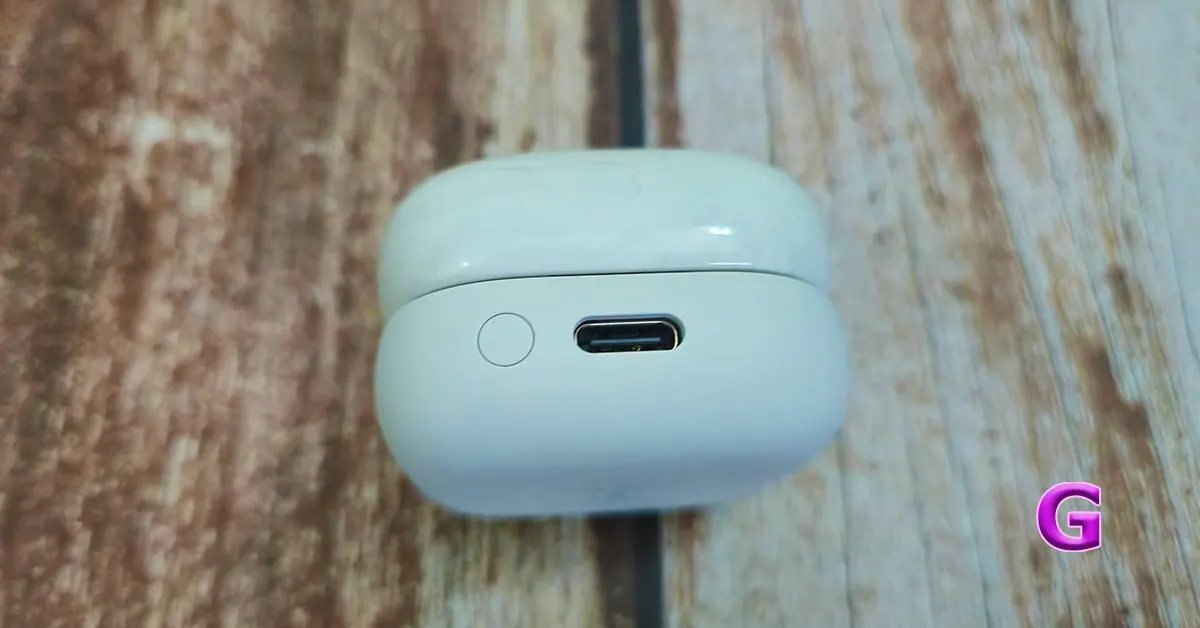 Sony LinkBuds Fit Review rear