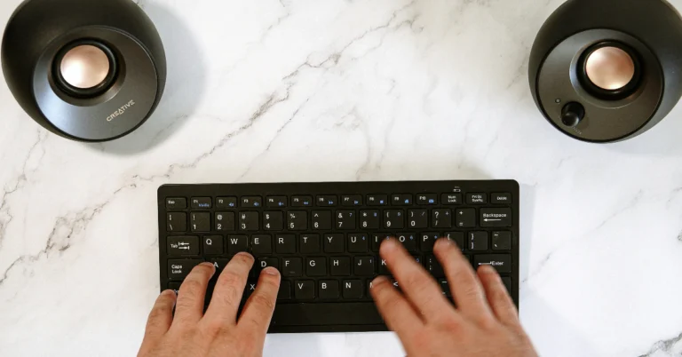 How to play audio from multiple speakers on your Windows 11 PC