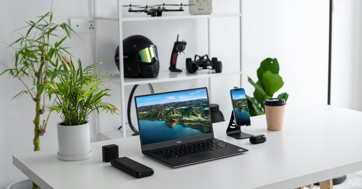 Husband Appreciation Day 2025: Top 10 Tech Gifts For Him