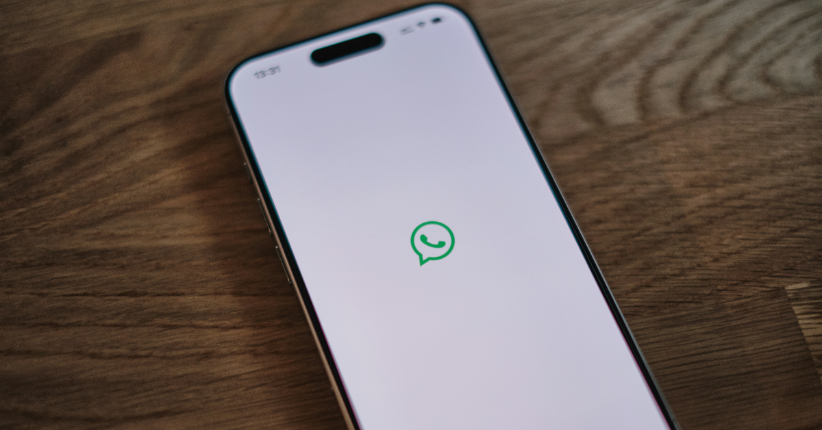 How to tag someone in your WhatsApp status How to scan and send documents on WhatsApp