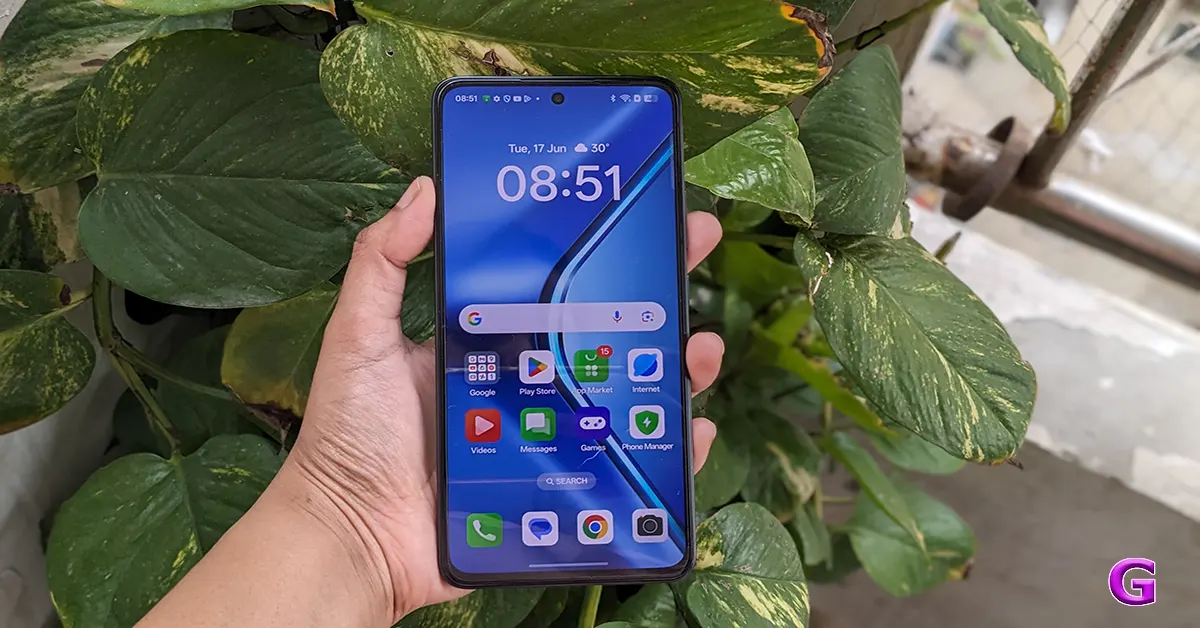 Oppo K13 Review: Design and Display