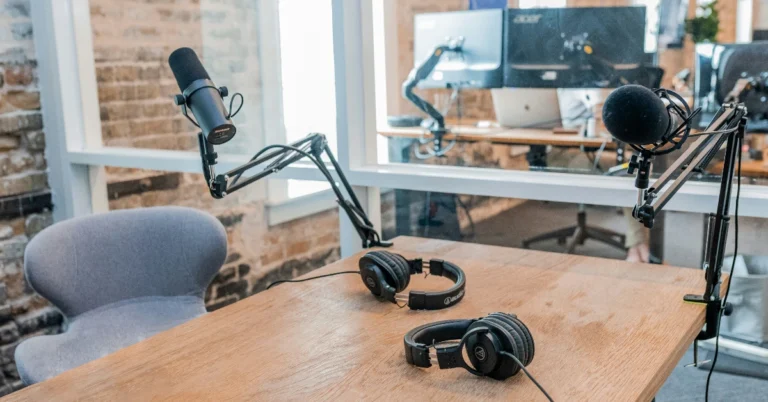 Top 10 podcast mics under Rs 10,000