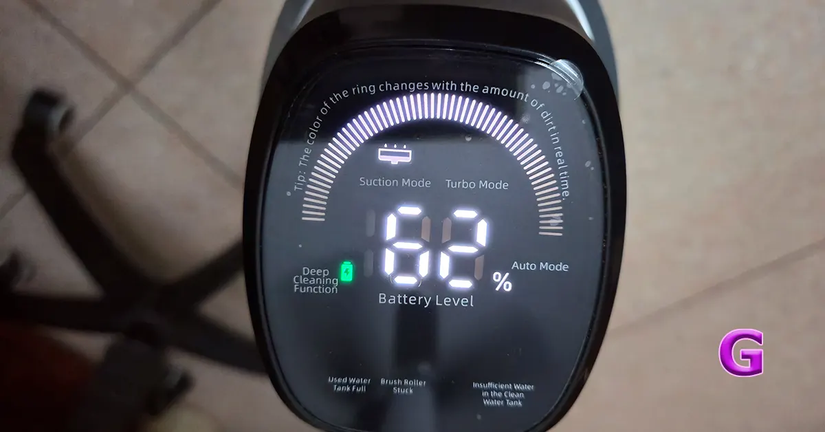 Dreame MOVA K10 Pro Review display