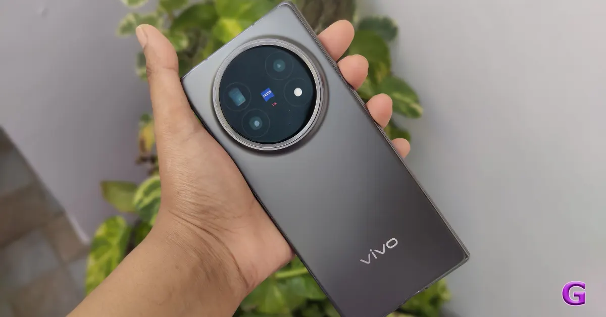 Vivo X Fold 5 Review: Design and Display