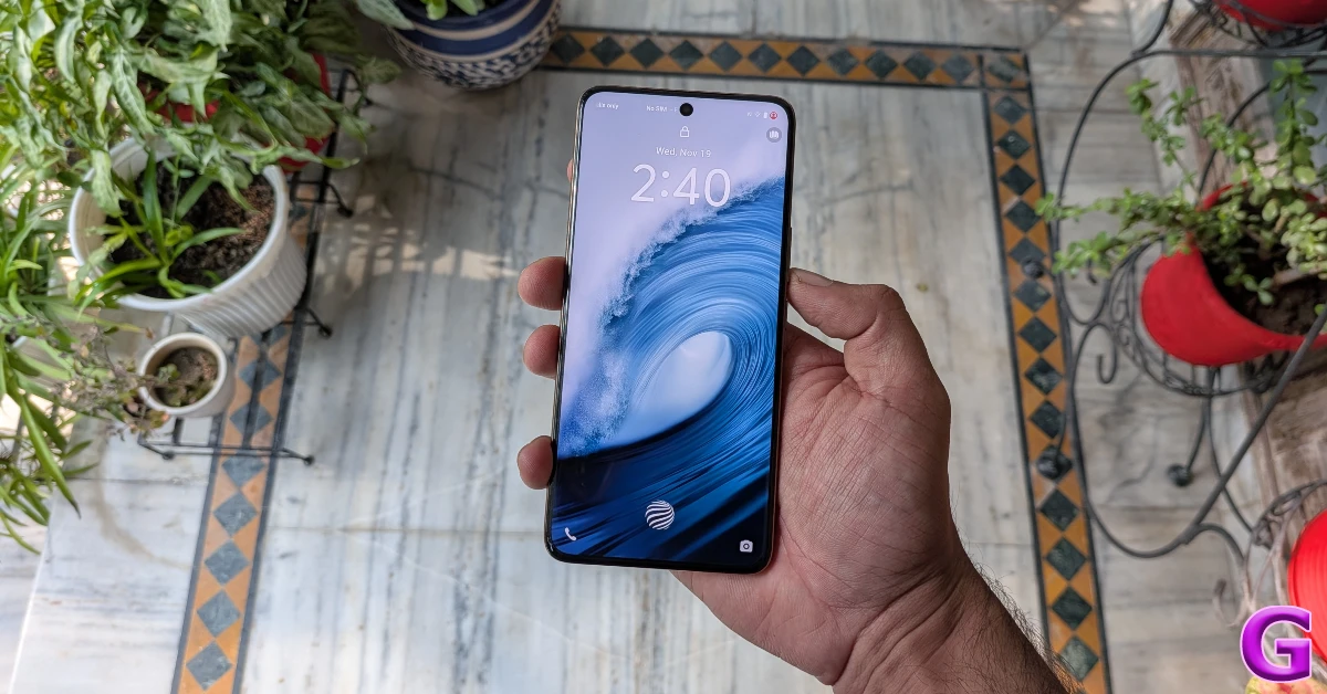 Vivo V60e Review: Design and Display