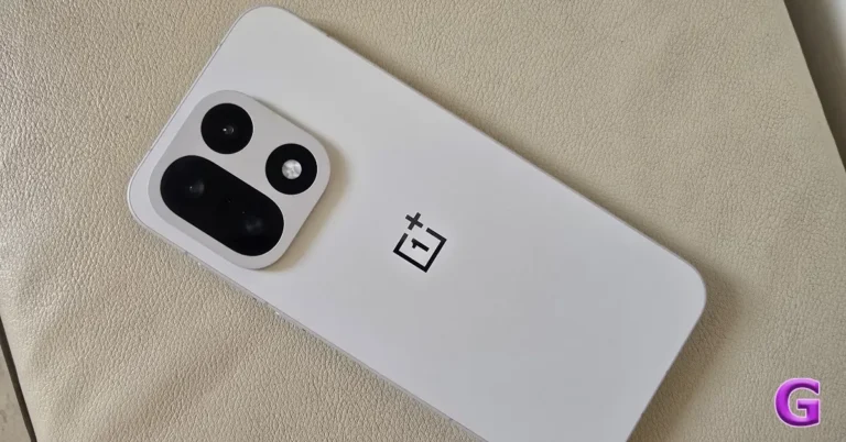 OnePlus 15 Review: Back with a bang