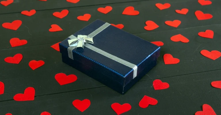 Top 10 Tech Gifts for Valentine’s Day 2026