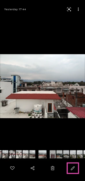 Hit the pencil icon in the bottom right corner of the screen.