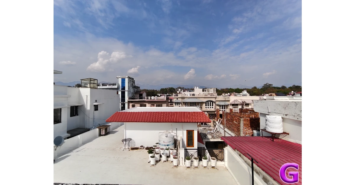 iQOO 15R Review: Performance and Cameras