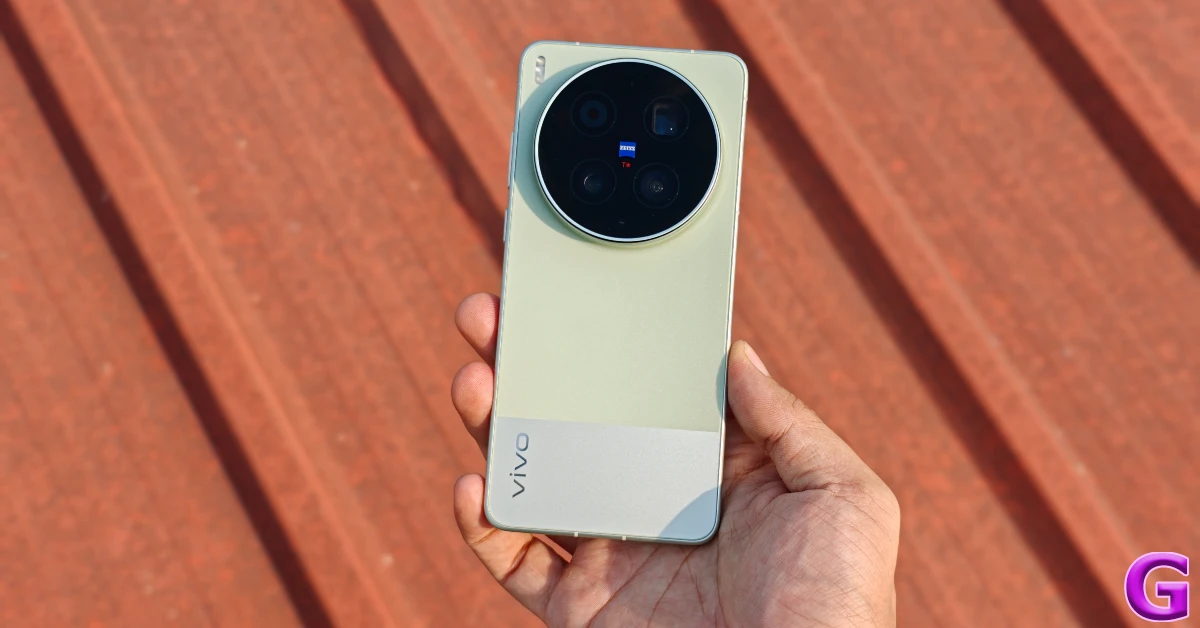Vivo X300 Ultra Review: Design and Display