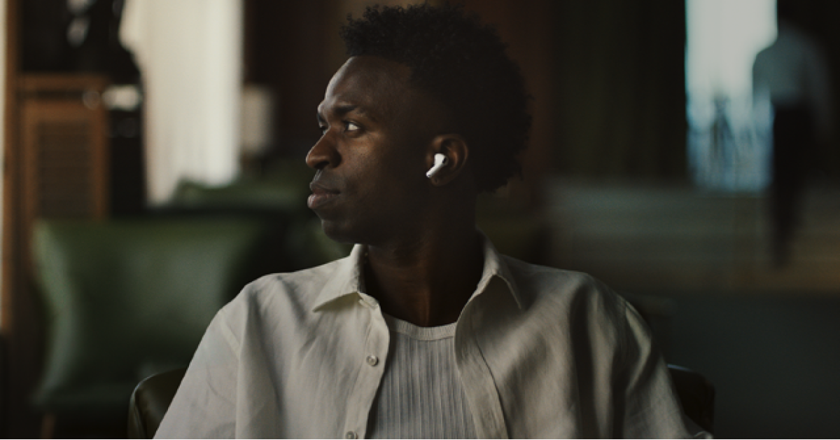 Apple’s Clever New AirPods Pro 3 Commercial Dança Uses Zero Music to Flex ANC Power