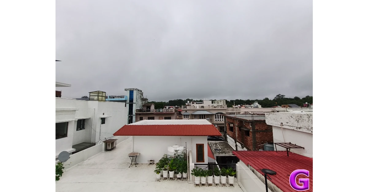 Redmi Turbo 5 Review: Performance and Cameras